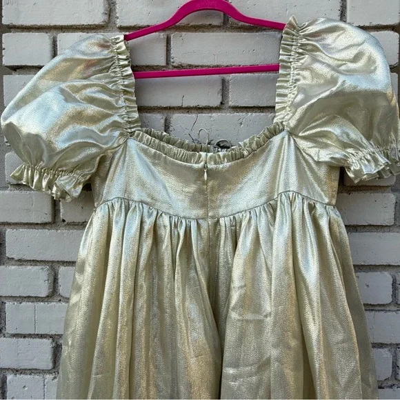 NWOT Selkie Seashell Gown in Champagne - Size XXL